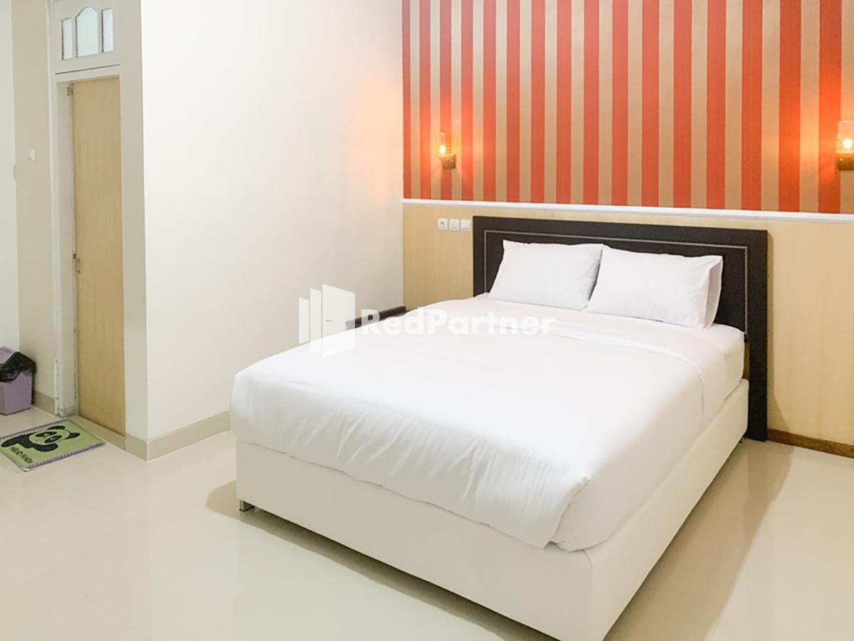 Reddoorz Syariah At Hotel Nuri Indah Dongkelan Yogyakarta Bantul Kültér fotó
